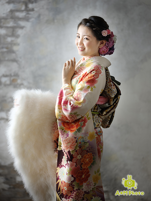 成人式の振袖レンタル・撮影は岡山の写真館のエーエムフォトへ
