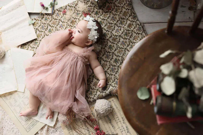 岡山市のエーエムフォトで撮影するハーフバースデーの写真