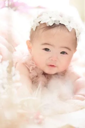 岡山市のエーエムフォトで撮影するハーフバースデーの写真